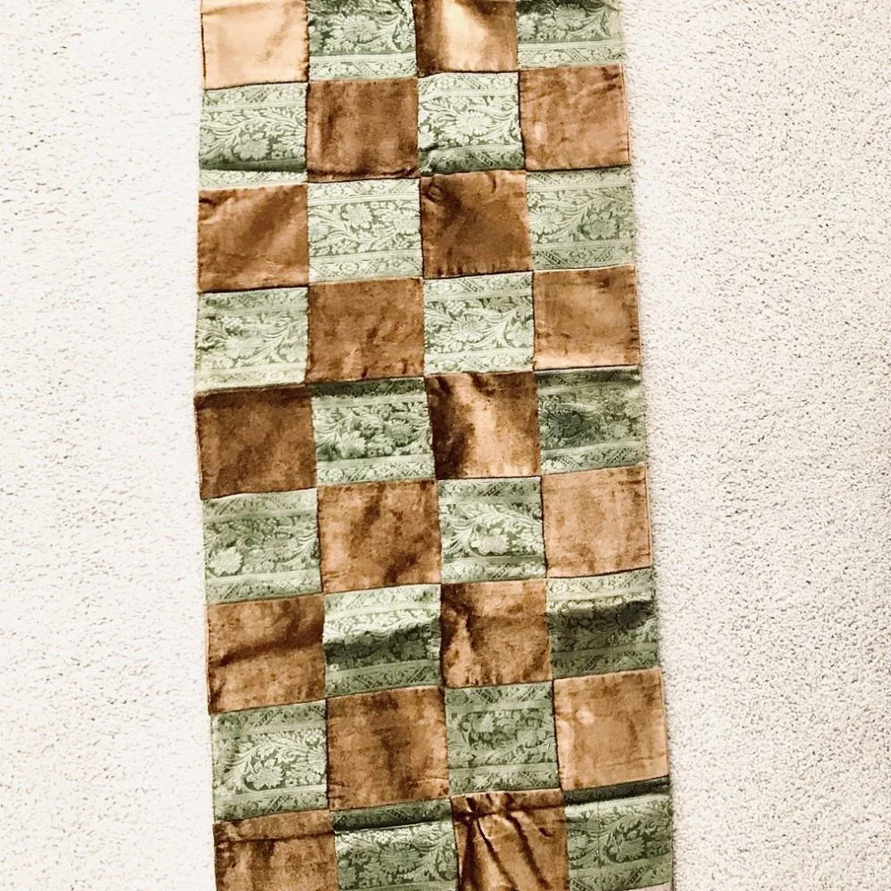Z Gallerie Decorative Table Runner Velvet & Silk Patchwork w Beads 14